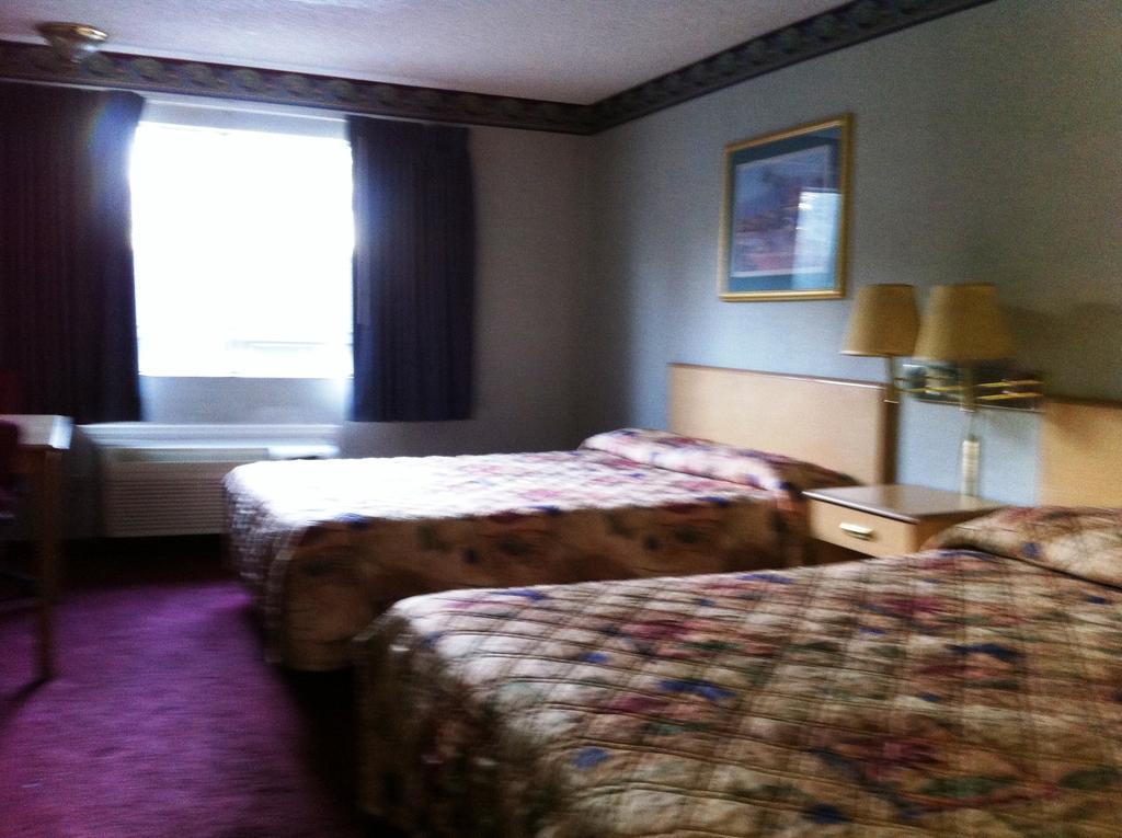 Civic Center Inn Santa Ana Oda fotoğraf